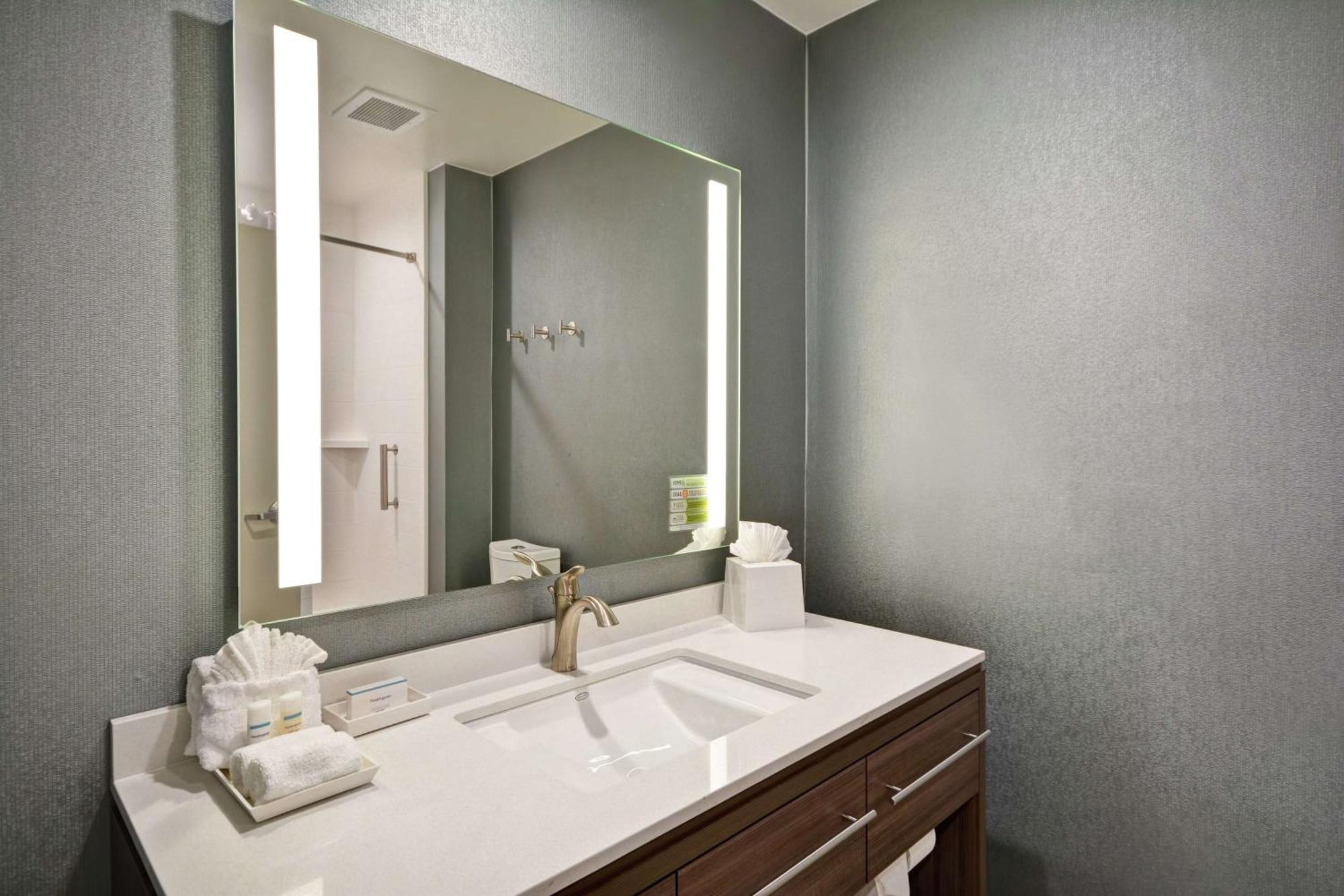 Home2 Suites Plano Legacy West Exterior foto
